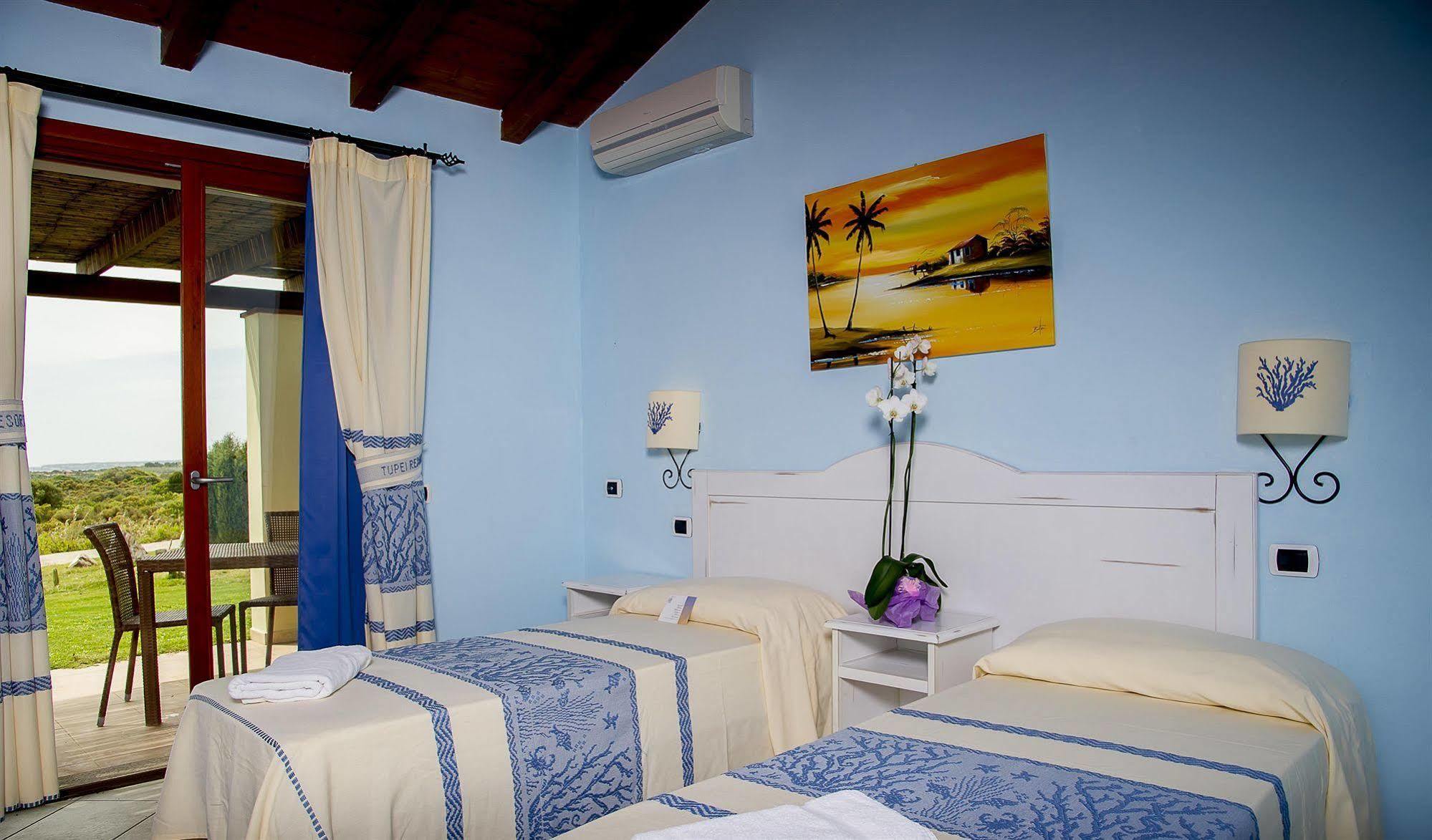 Hotel Tupei Calasetta Zewnętrze zdjęcie
