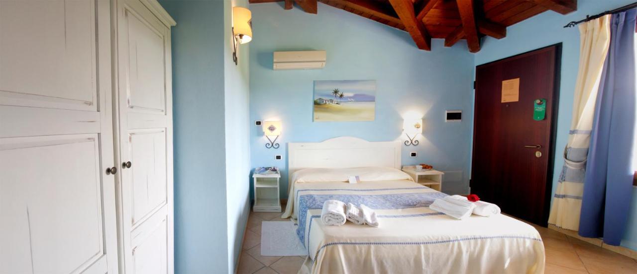 Hotel Tupei Calasetta Zewnętrze zdjęcie