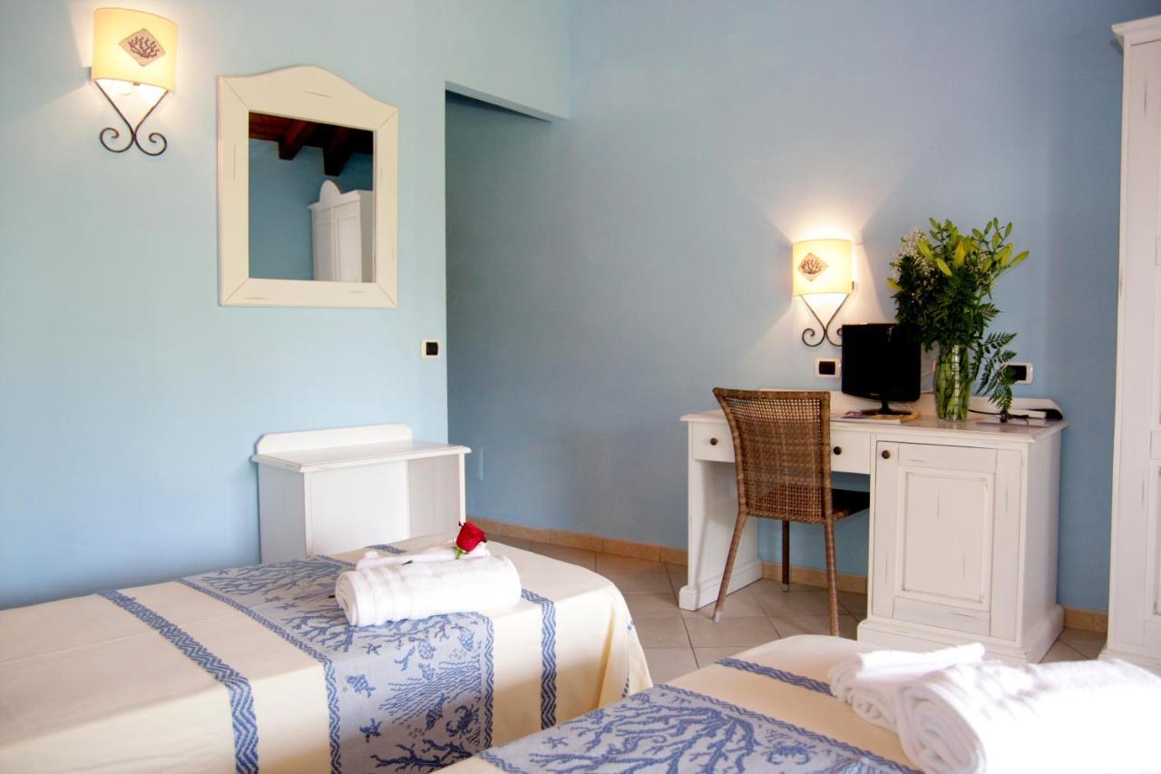Hotel Tupei Calasetta Zewnętrze zdjęcie